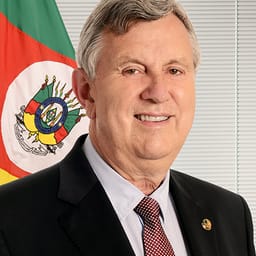 Luis Carlos Heinze