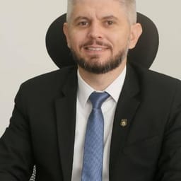Delegado Egidio Ferrari