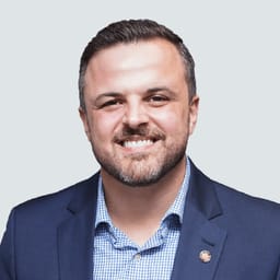 Lucas Neves