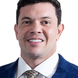 Acácio Favacho