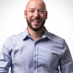 Vinicius Claussen