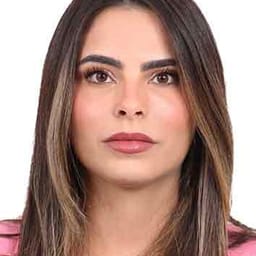 Yandra Moura
